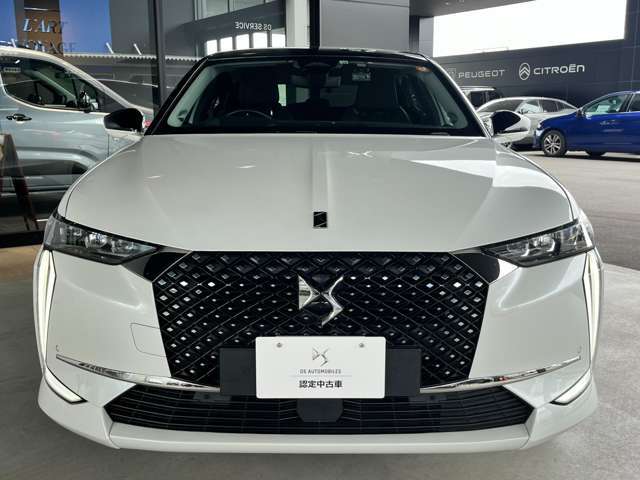 岡山県初、日本最大級のDS AUTOMOBILESショールームをオープン　最新のCIに基づいた納車エリア、ラウンジ、レセプションを完備