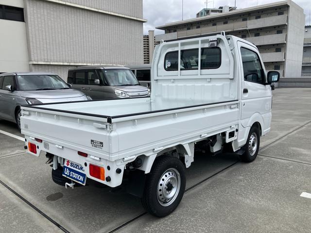 スズキ自販兵庫の中古車はお車に合わせて、4つの保証をご用意しております。詳しくはスタッフまでお問い合わせください