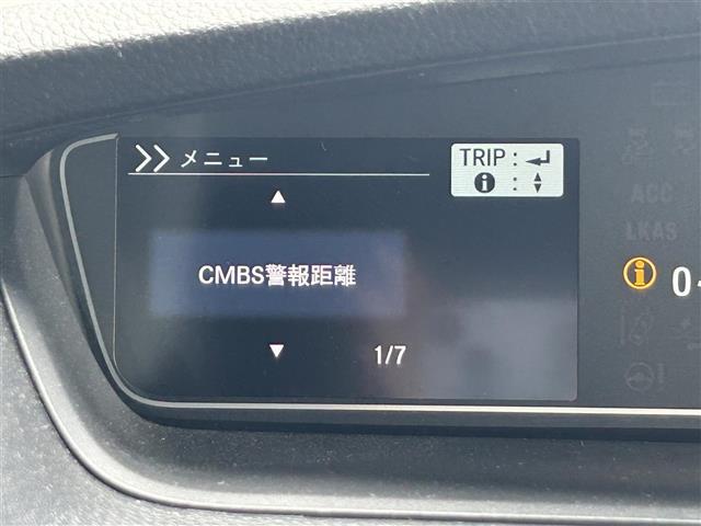 気になる車はすぐにお問い合わせください！右のカーセンサー専用無料ダイヤルから、専門スタッフがお車のご質問にお答えいたします！
