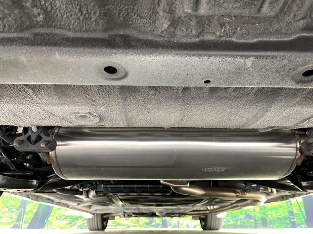 親切・丁寧な専門メカニックスタッフが応対！・車検・点検整備・事故等の修理などアフターサービスも安心。お車のカスタマイズもネクステージのサービススタッフまでご相談ください！