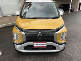 走行2万KM　Eアシスト　純正9型SDナビ　フルセグ　Bluetooth　マルチアラウンドモニター　クリアランスソナー　スマートキー　プッシュスタート　LEDヘッドランプ　2トーンカラー