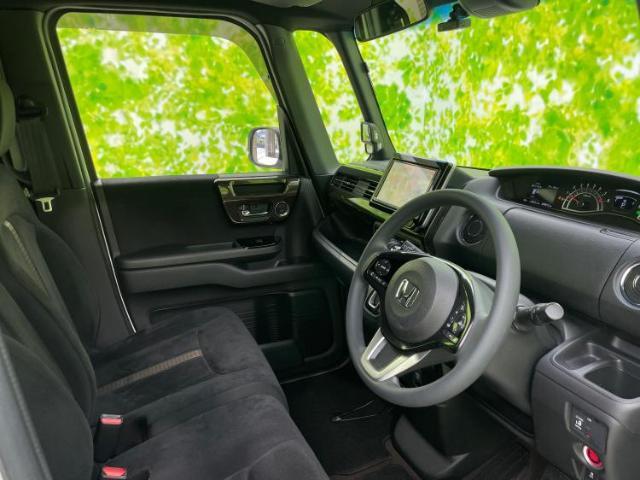 「この車の写真をもっと見たい」「状態が気になる」「この装備はついている？」どんな小さな疑問でもお気軽にお問い合わせください！