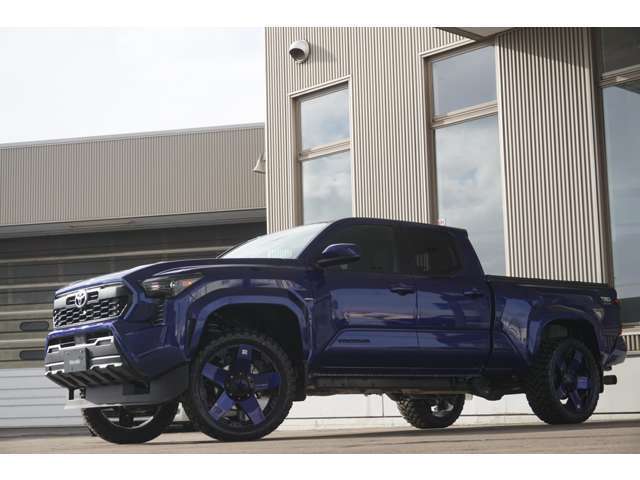 米国トヨタ タコマ Wキャブ TRD-SPORT LONGベット XD22AW 2024年