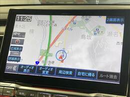 【アルパイン11インチナビ】一体感のあるナビは、高級感ある車内を演出してくれます。Bluetooth再生などオーディオ機能も充実しておりますので、運転もより楽しめます♪