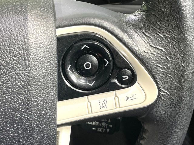 【レーダークルーズコントロール】高速道路での長距離走行が楽に！！自動で速度を保つクルーズコントロールが、衝突軽減システムと連携し、前方の車両を感知して車間を保つように速度調節してくれます！！