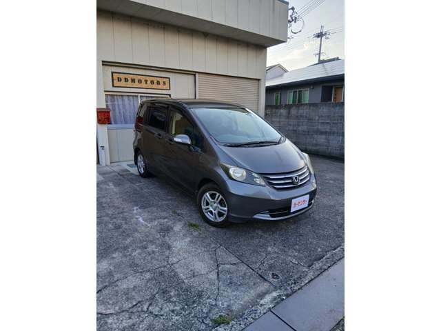 タイヤは4本新品にして納車いたします(弊社指定銘柄)