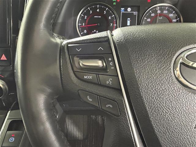 【運転席操作部】快適なドライブを楽しむための機能が装備されています！運転席から触れるので、使いやすいです！除菌プランいれていただくと、さらに清潔で安心していただけます！