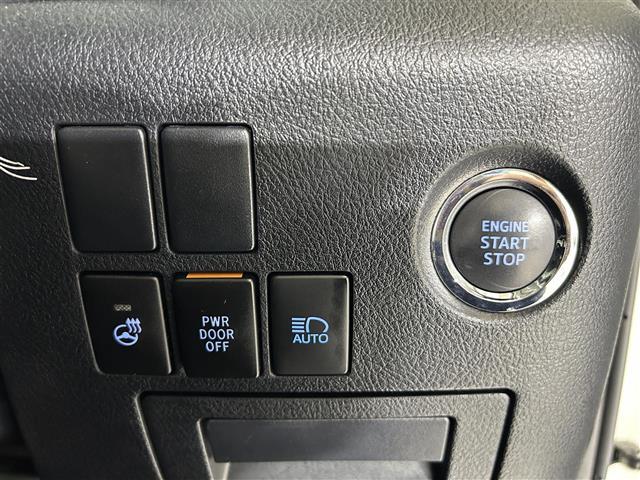 【運転席操作部】快適なドライブを楽しむための機能が装備されています！運転席から触れるので、使いやすいです！除菌プランいれていただくと、さらに清潔で安心していただけます！