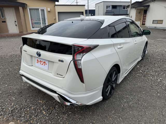 お車の知識がなくても大丈夫です！皆様のご来店をスタッフ一同、心よりお待ちしております。