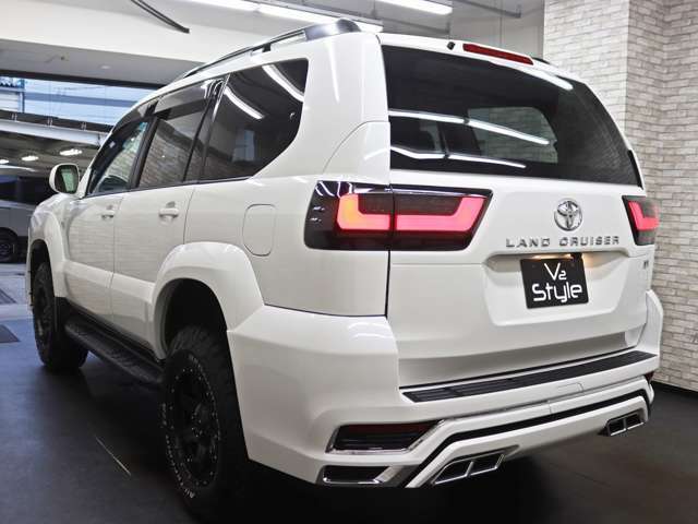 車高調やダウンサス、マフラー等の取り付けも是非ご相談ください。入念な打ち合わせからお客様だけの一台をお届け致します。
