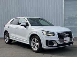 一目でアウディとわかるエクステリアでエレガントさとスポーツマインドあふれるデザインです。