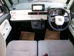 車内。視界も良好でストレス無く快適なドライブをご提供できます♪