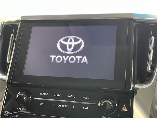 【純正9インチディスプレイオーディオ】スマホをクルマとつなぐだけで、おなじみのアプリをディスプレイオーディオ上で気軽に使えるようになります♪