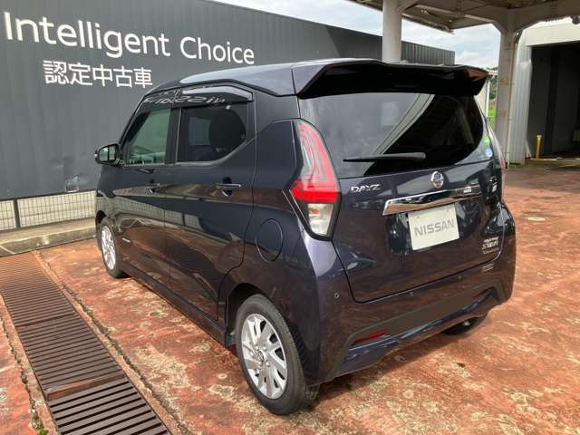 小回りの利く運転しやすい人気のお車です(＾＾)-☆ 日常使いにピッタリ♪