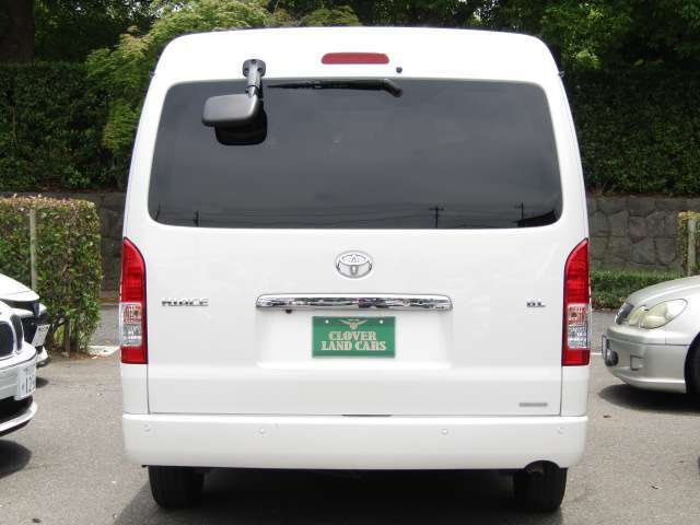 【車両画像撮影サービス】もう少し詳細な車両画像がほしい！ここが気になる！何枚でも写真をとって画像をお送りいたします！LINEでのお問合せもOK。お気軽に当社スタッフにご用命ください。