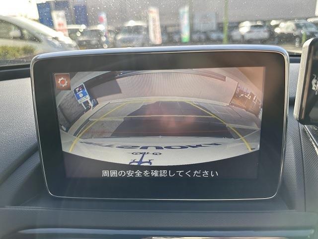 フロントには、Aftermarketドラレコが付いております。安心して運転をすることができます。