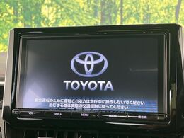 【純正9型ナビ】人気の純正ナビを装備。オーディオ機能も充実しており、Bluetooth接続すればお持ちのスマホやMP3プレイヤーの音楽を再生可能！毎日の運転がさらに楽しくなります！！