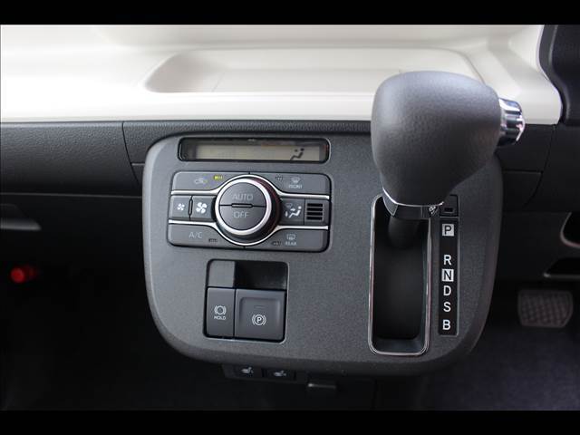 アベカツ自動車ならお車を見て、触って、乗って選ぶことが出来るのでお気に入りのお車がきっと見つかるはずです☆