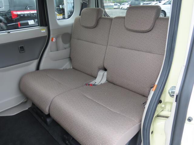 リヤシートも状態良好♪是非一度ご来店いただき、実際に座ってみてくださいね！