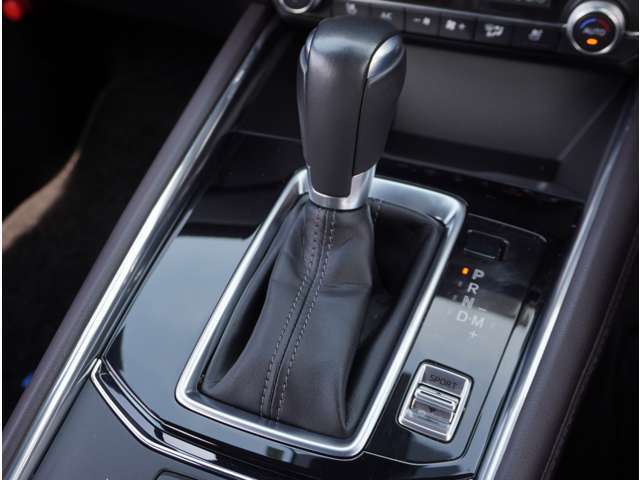オートマは6速【SKYACTIV-DRIVE】を搭載。ロックアップ領域を増やし、滑らかな加速を実現いたしました☆