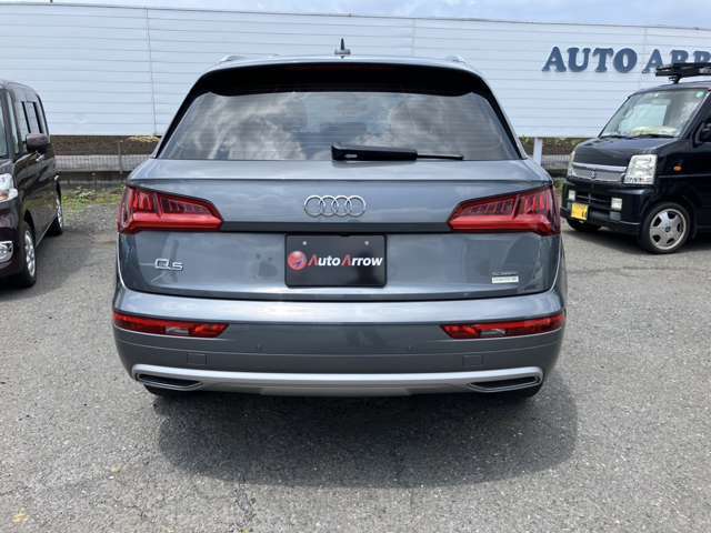 新車から高品質な中古車まで幅広く取り扱っております！地域の皆様のお役に立ちたい一心で営業中！スタッフ一同、元気な挨拶でお出迎えいたします。この後の写真もゆっくりとご覧ください♪