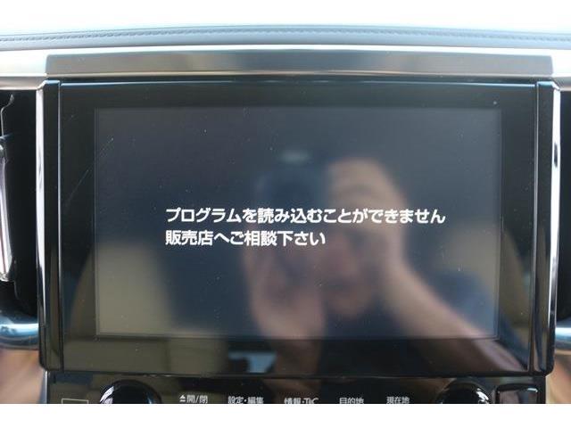 大好評のボディコーティング「ハイモースコート」もご納車までに施工可能。雨染みや線傷など中古車だからと諦めていませんか？ピカピカの状態でお乗り出しいただけます。
