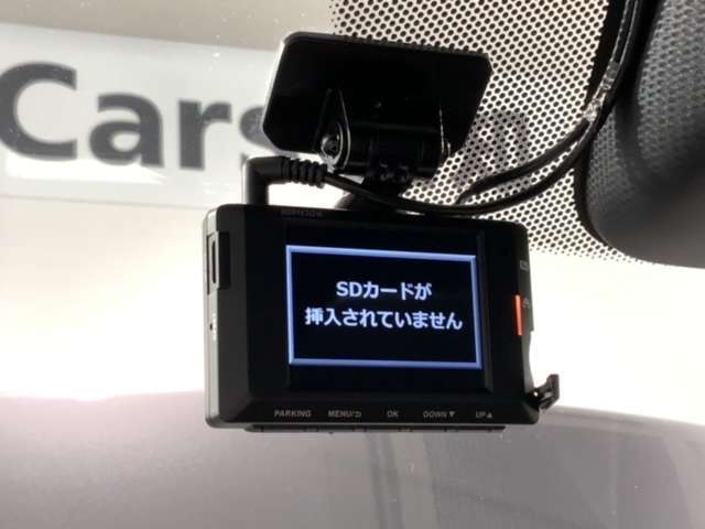 万が一の事故のときもドライブレコーダーがあると安心です。ご利用になる場合は個人情報保護の観点より新品の対応SDカードをお求め下さい。