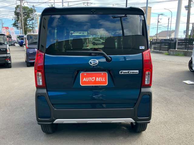 こちらのお車は弊社買取車輛になります。短期での掲載になりますのでお早めにお問合せください！在庫回転が速いので常に新鮮なお車を掲載しております。