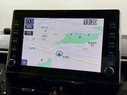 純正9型ディスプレイオーディオ装備！フルセグTV　CD/DVDデッキ　Bluetooth接続