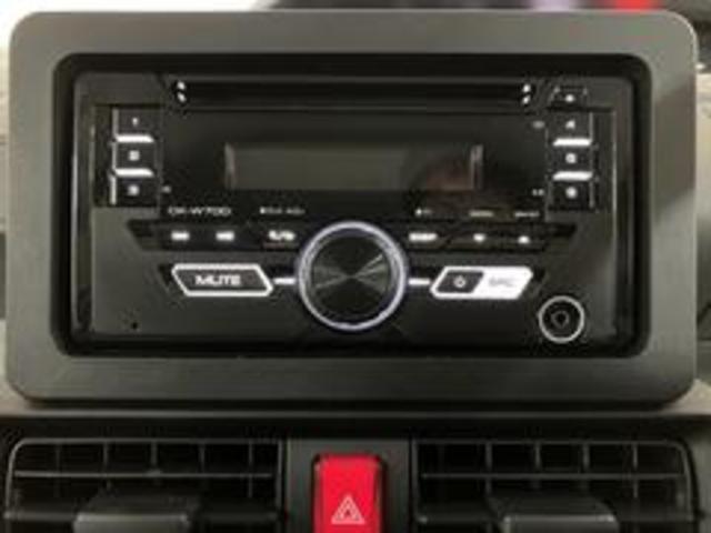 ダイハツ純正、AUX端子付CDチューナーが装備しております。好きな音楽をお楽しみになりながらお出かけください。また、バージョンアップしてオプションでナビ装着も可能ですよ♪