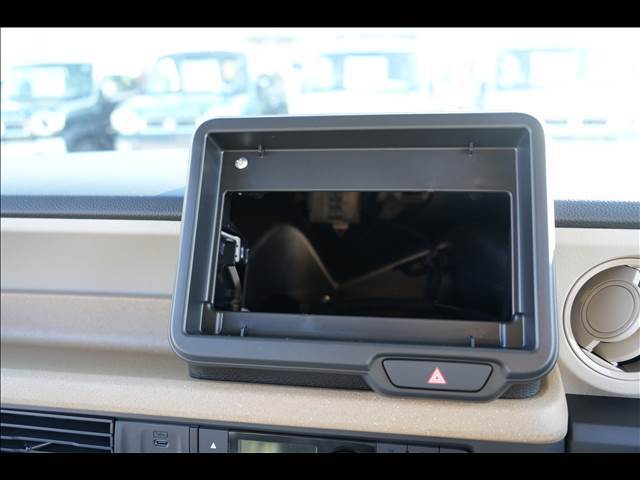 広い店内、解放感ある店内は居心地良く帰る時間さえわすれちゃいますよ～！皆様の心地よい環境つくりに努力します。ぜひお越しください。