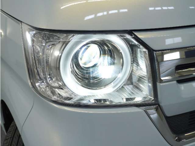 ◆LEDヘッドライト◆　LEDライトは、明るく視認性が良く、省エネで環境にもやさしいヘッドライトです！