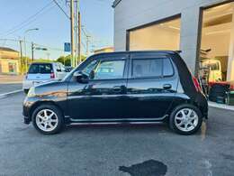 オートローンも各種取り扱っております