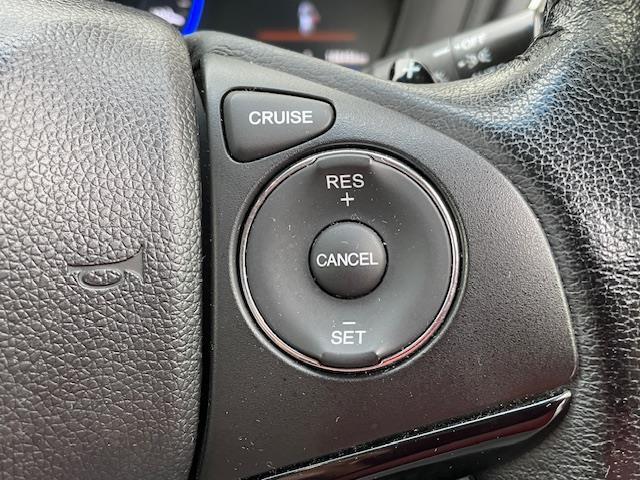 快適なドライブを楽しむための機能が装備されています！運転席から触れるので、使いやすいです！