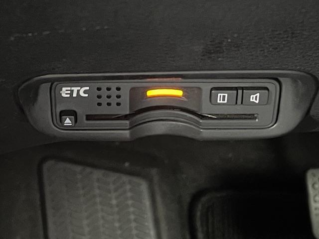 【ETC】今やカーライフにおける重要性はナビにも匹敵するのではないでしょうか？セットアップを行うことで利用可能になります！