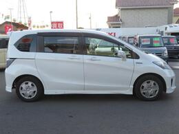希望の車が店頭にない・・・　そんな時はご希望の車種と予算をスタッフに申し付けください！　関東関西からご希望の車を厳選して提供させて頂きます！