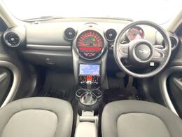 輸入車グループ総在庫数約2，000台！全国の系列店からメーカー・車種問わずご紹介出来るので、あなたにピッタリのお車が見つかるはずです♪まずはお問い合わせ下さい☆