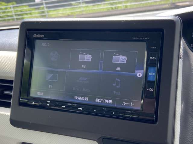 整備はその車種の不具合が発生しそうな部分を重点的に点検し、納車後本当にトラブルが発生しないように日々点検中です♪