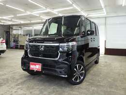 気持ち良く新しいカーライフがスタートできます様全車内外装クリーニングを実施しております。