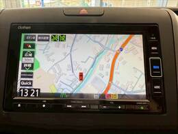 【純正ナビ】一体感のあるナビは、高級感ある車内を演出してくれます。Bluetooth再生などオーディオ機能も充実しておりますので、運転もより楽しめます♪