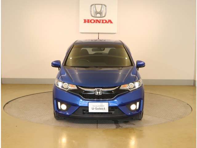 「自動車保険」と「あんしん特典」がひとつになったHondaのお店ならではの保険プランです。お客様のカーライフにより一層の安心をプラスします。