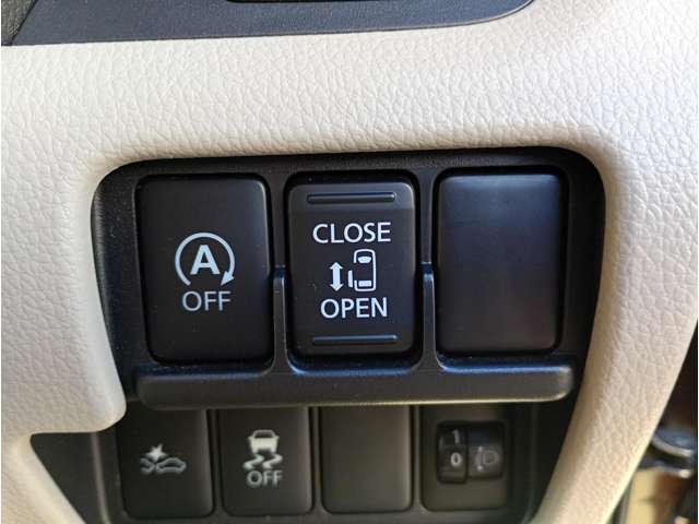 電動スライド！ドアからはもちろん、運転席のスイッチや鍵からでもスライドドアを電動で開閉できますよ★