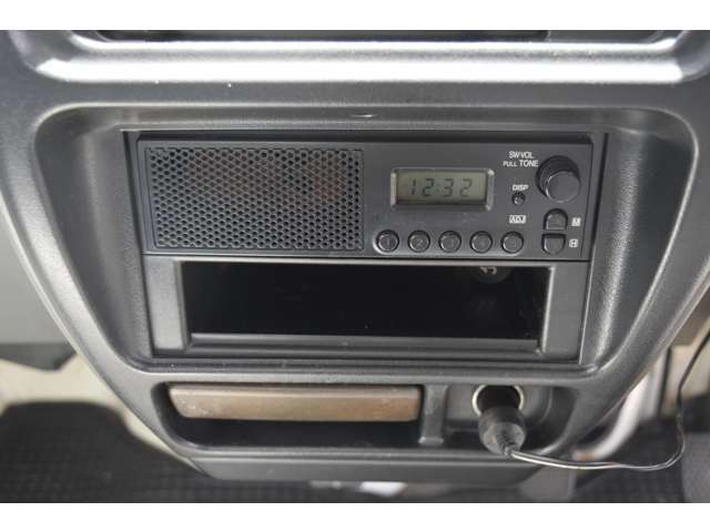 中古車の購入は何かと不安があるかと思います。少しでも気になることがあればお気軽にご連絡ください！メールでもお電話でも皆様からのお問い合わせ心よりお待ちしております♪