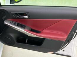 「この車の写真をもっと見たい」「状態が気になる」「この装備はついている？」どんな小さな疑問でもお気軽にお問い合わせください！