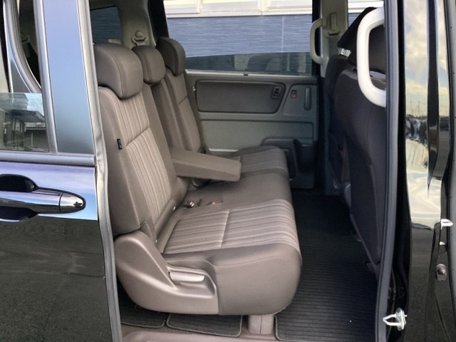 この度は、当店のお車をご覧いただきまして誠にありがとうございます！ご相談はこちらまで→【TEL0598-29-5111】お気軽に問合せください♪