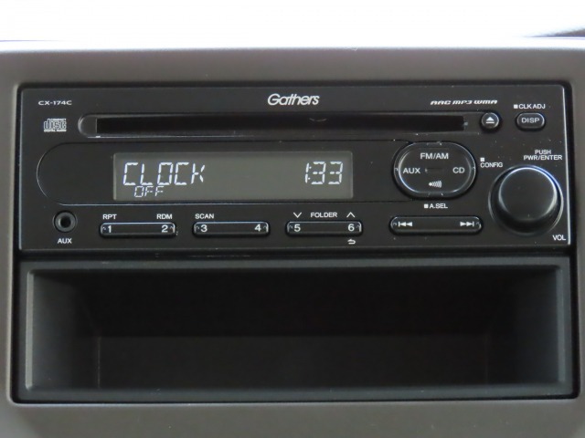 純正オーディオが装備されています