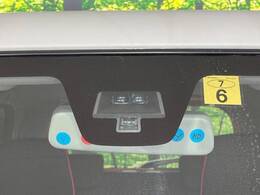 【スズキ　レーダーブレーキサポート】走行中に前方の車両等を認識し、衝突しそうな時は警報とブレーキで衝突回避と被害軽減をアシスト。より安全にドライブをお楽しみいただけます。