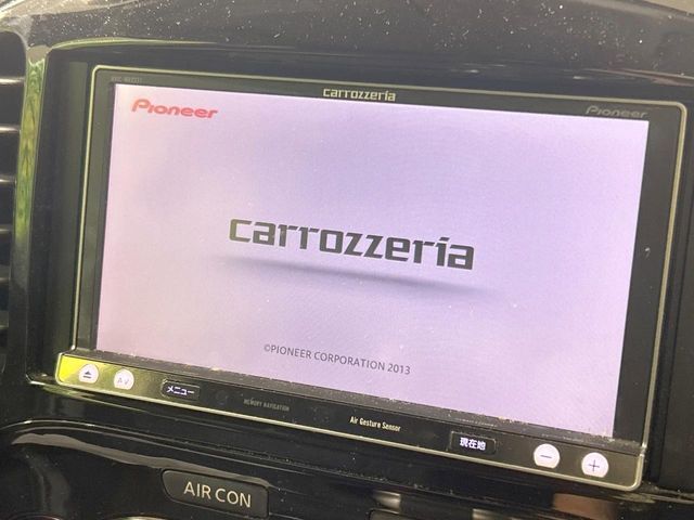 【ナビゲーション】目的地までしっかり案内してくれる使いやすいナビ。Bluetooth接続すればお持ちのスマホやMP3プレイヤーの音楽を再生可能！毎日の運転がさらに楽しくなります！！