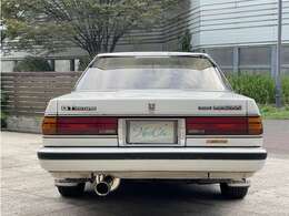 入庫後にテスト走行済み。機関系も良好です。ここからさらに専門店ならではの目線でご納車までに仕上げます。