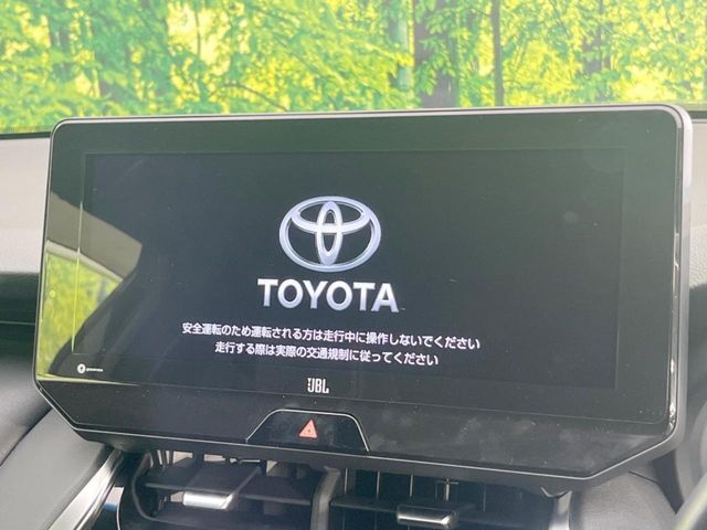 【12.3インチワイドナビ】高級感とインパクトのある大型ワイドナビを装備。各種オーディオ操作はもちろん、横長ワイド画面でのマップ2分割表示など、利便性も高いナビです♪